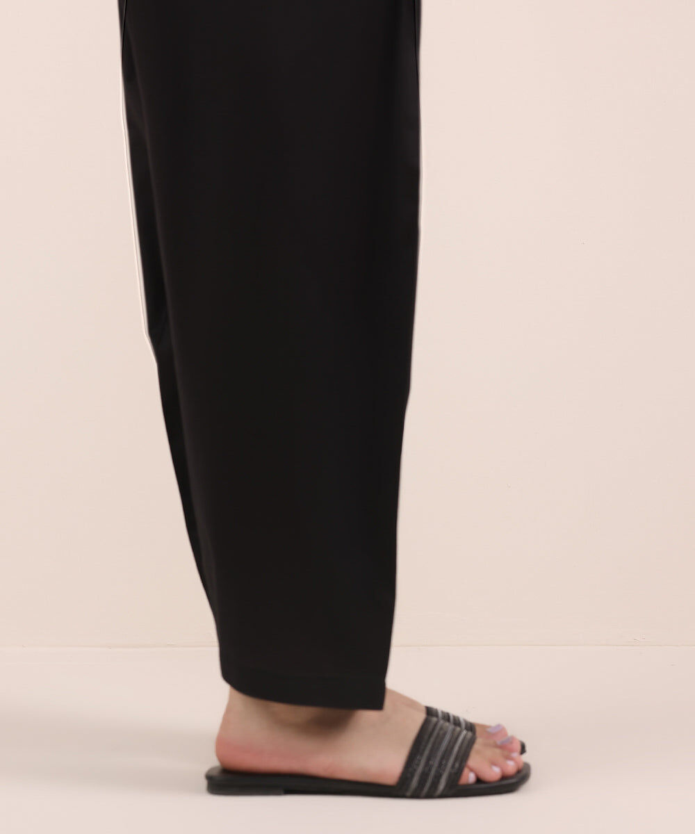 Woman - Black Solid Cambric Shalwar