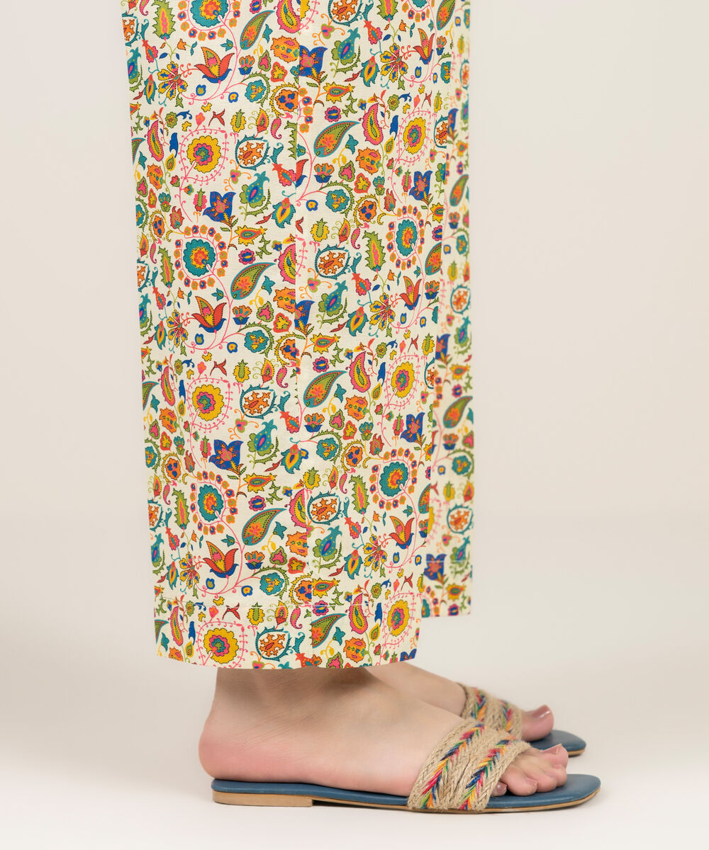 Women's RTW Cambric Printed Multi Straight Pants