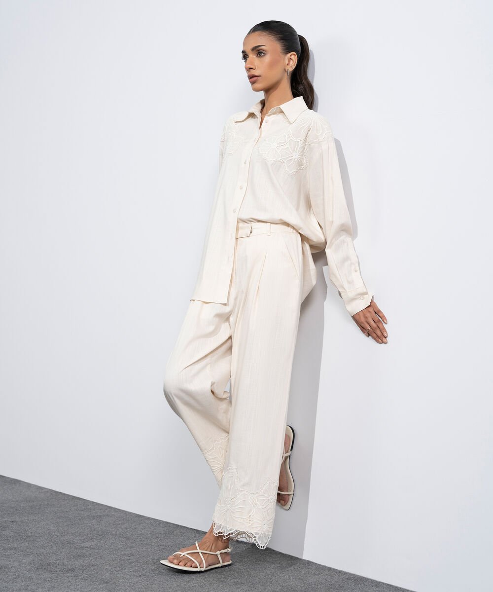 Women's Western Off-white Straight-Fit Embroidered Trouser