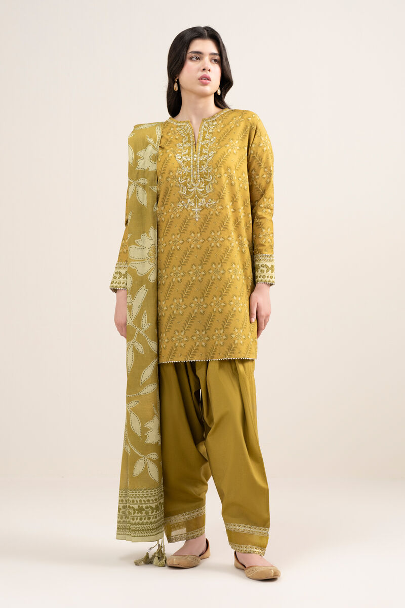 3 Piece - Embroidered Lawn Suit