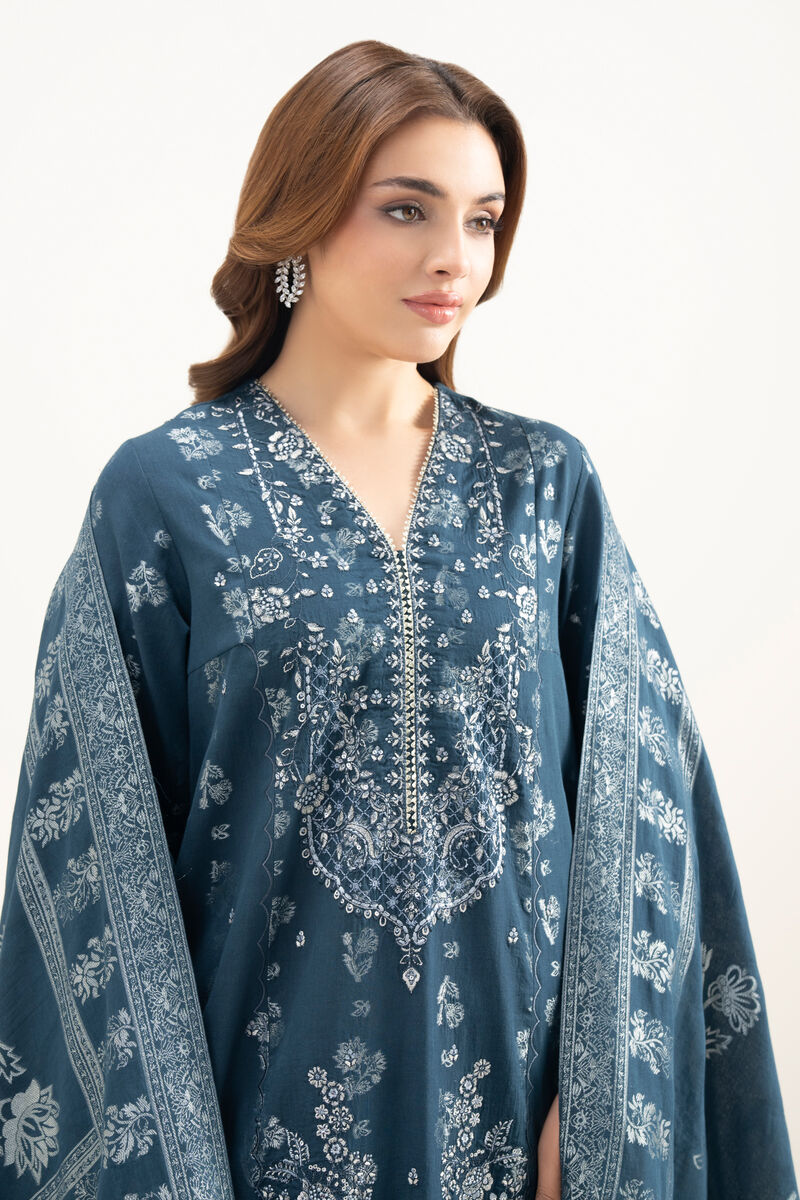 3 Piece - Embroidered Jacquard Suit