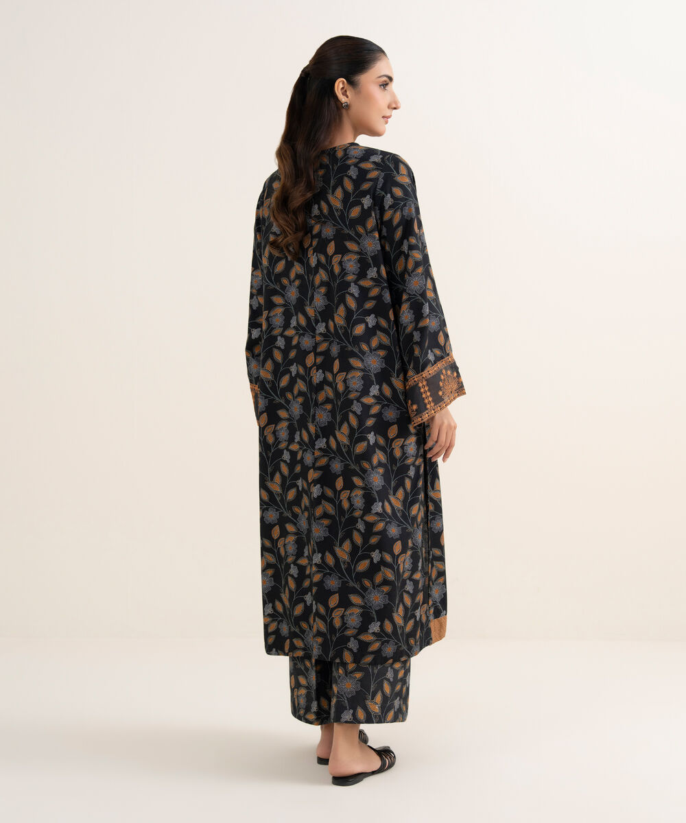 Women's RTW Herringbone Embroidered Black A-Line Shirt