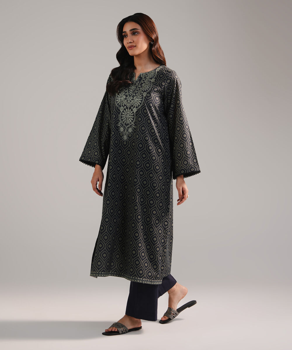 Women's RTW Slub Lawn Embroidered Black Straight Shirt