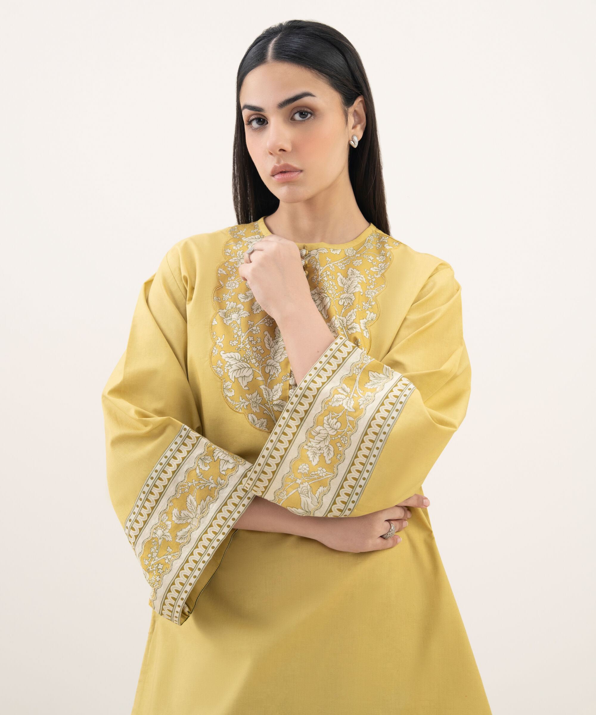 Unstitched 2 PC U2TDYS26V024