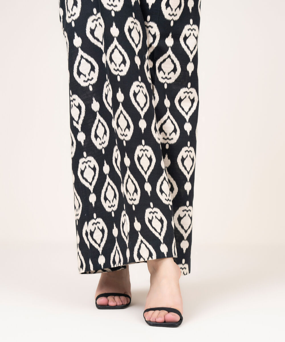 Women's RTW Light Khaddar Printed Black Culottes