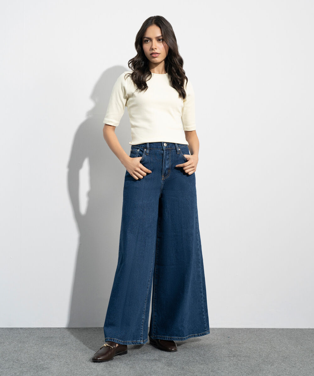 Women's Western Off white Slim-Fit Ribbed Top