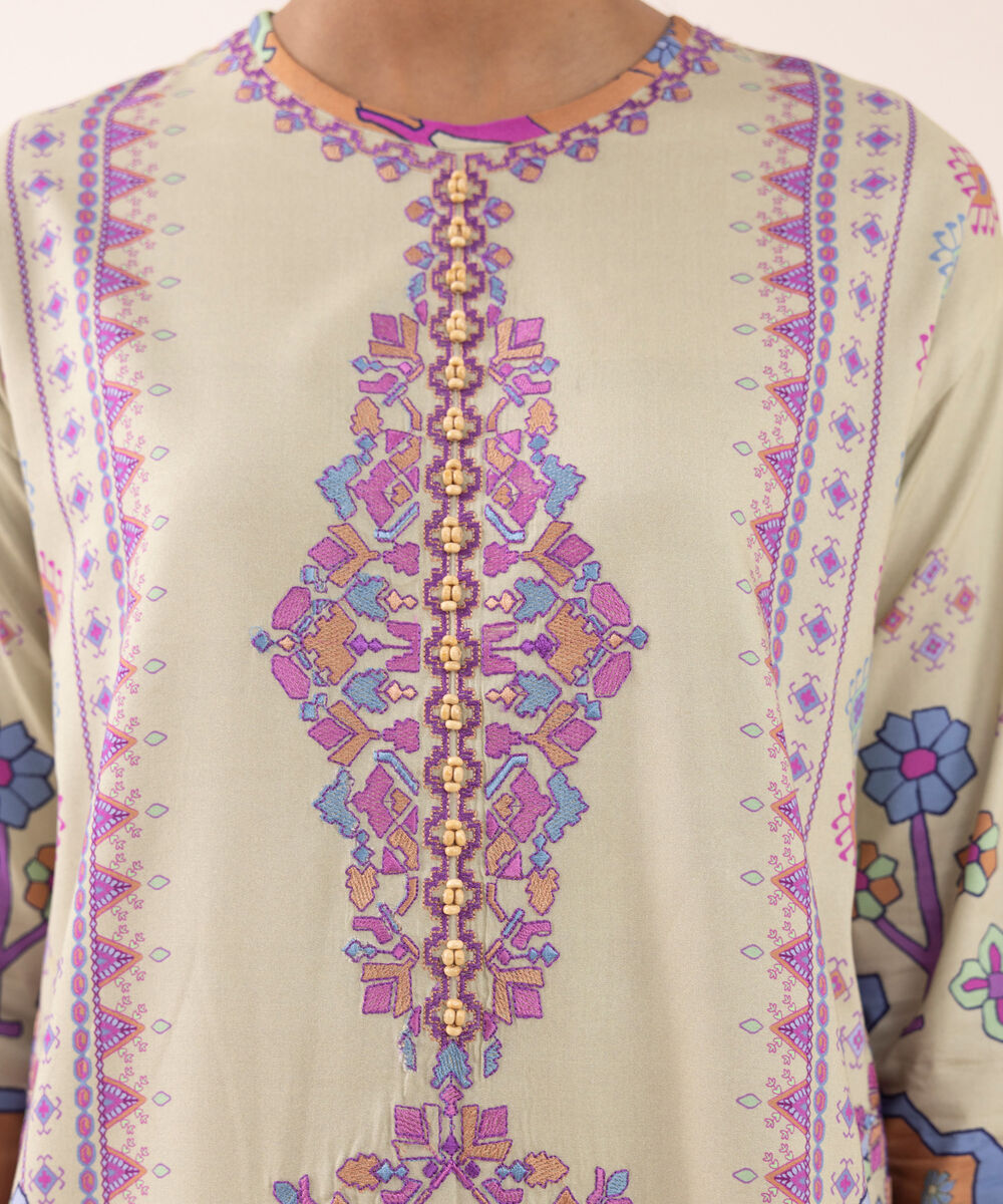 U3PEDY25V527 Unstitched 3 PC U3PEDY25V527