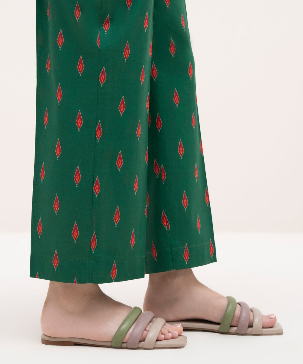 Women's RTW Cambric Green Printed Straight Pants