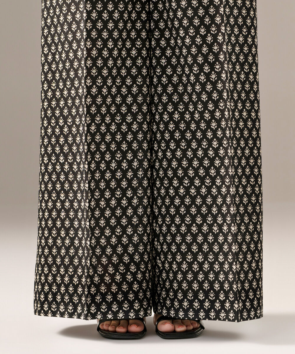 Women's RTW Crosshatch Printed Maroon Flared Pants