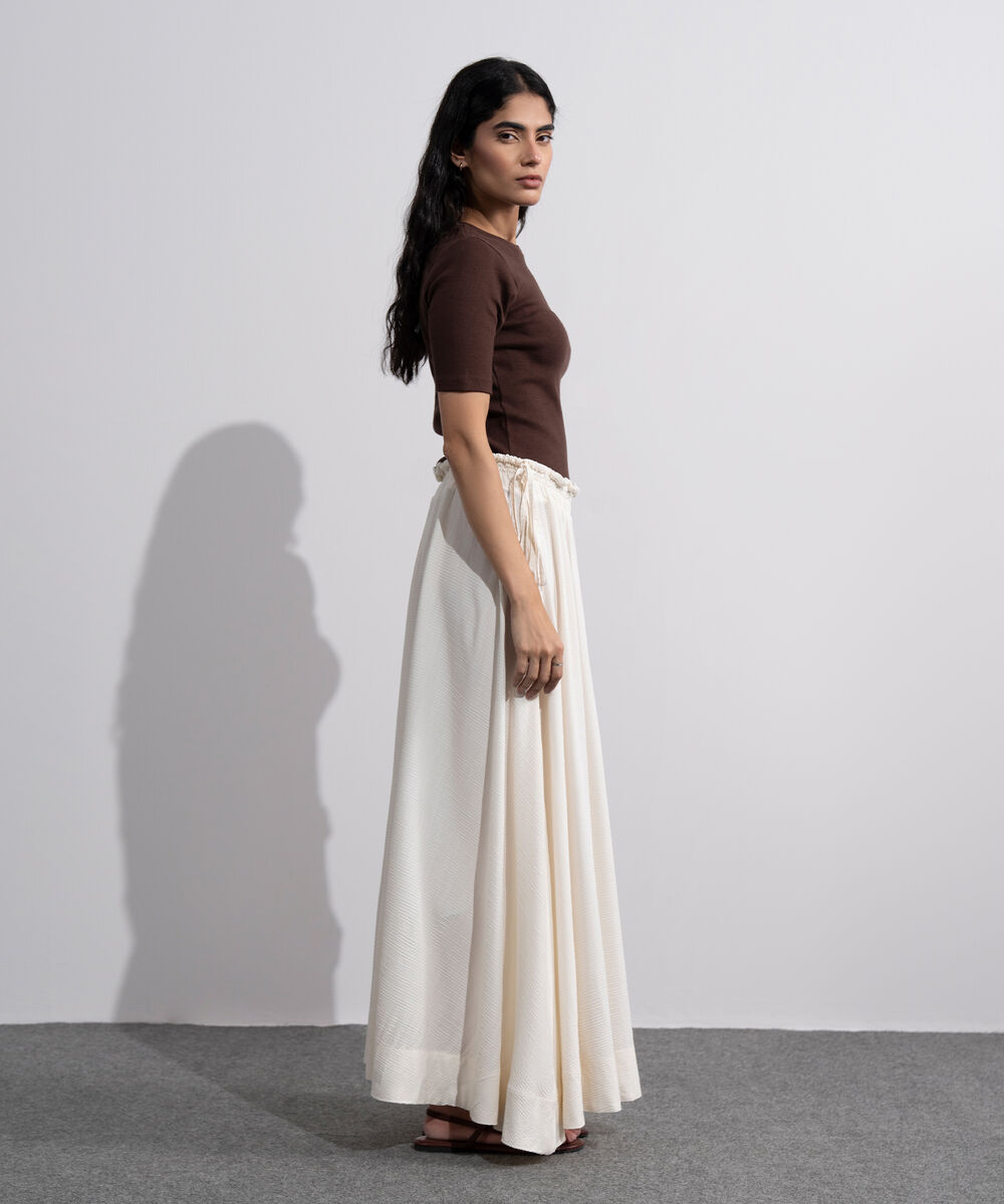 Women's Off White Smocked Skirt With Tie Detail