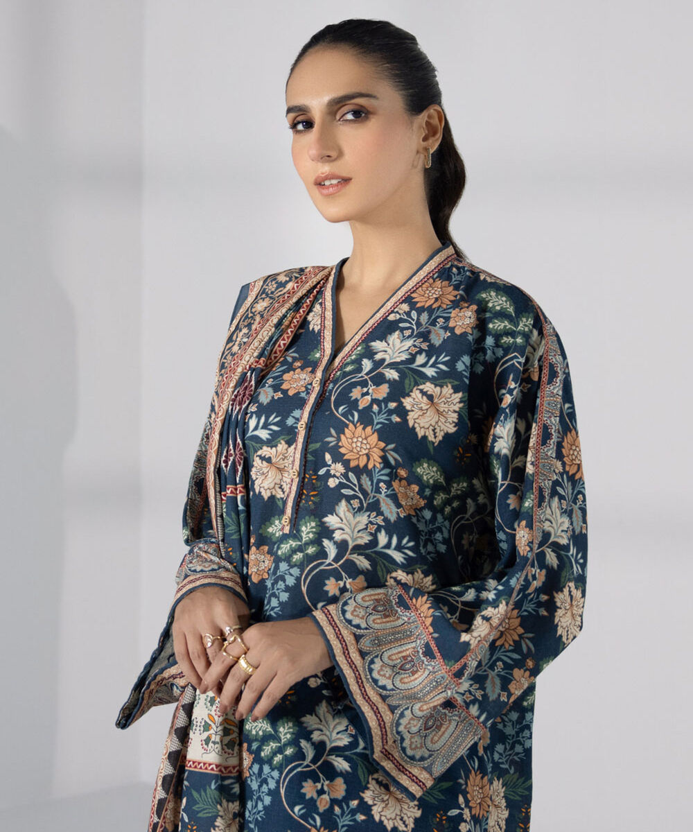 Unstitched Suit U3DAYZ23V150 Sapphire PK