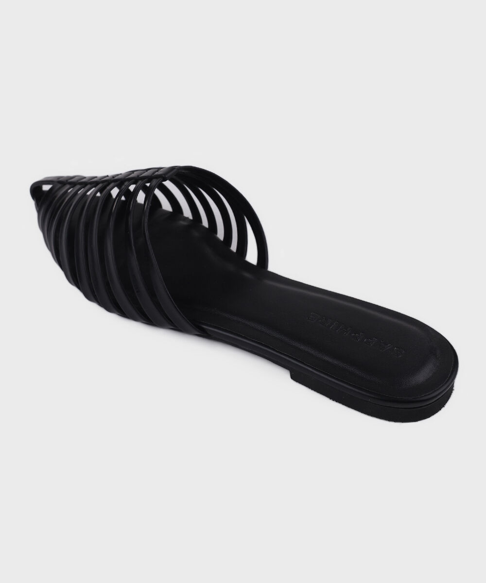 Woman - Black Black Pointed Toe Flats