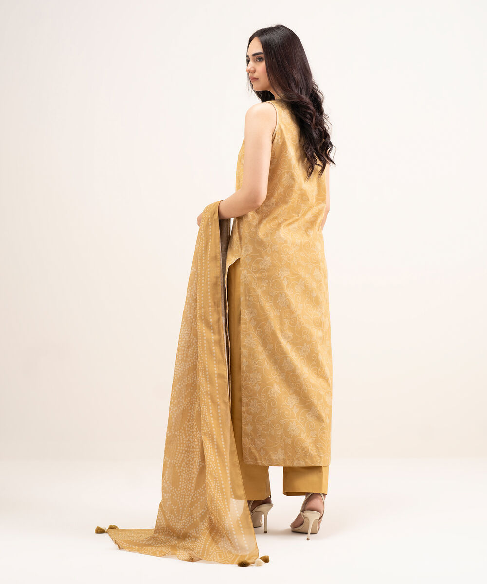 Women's Unstitched Lawn Embroidered Yellow 3 Piece Suit