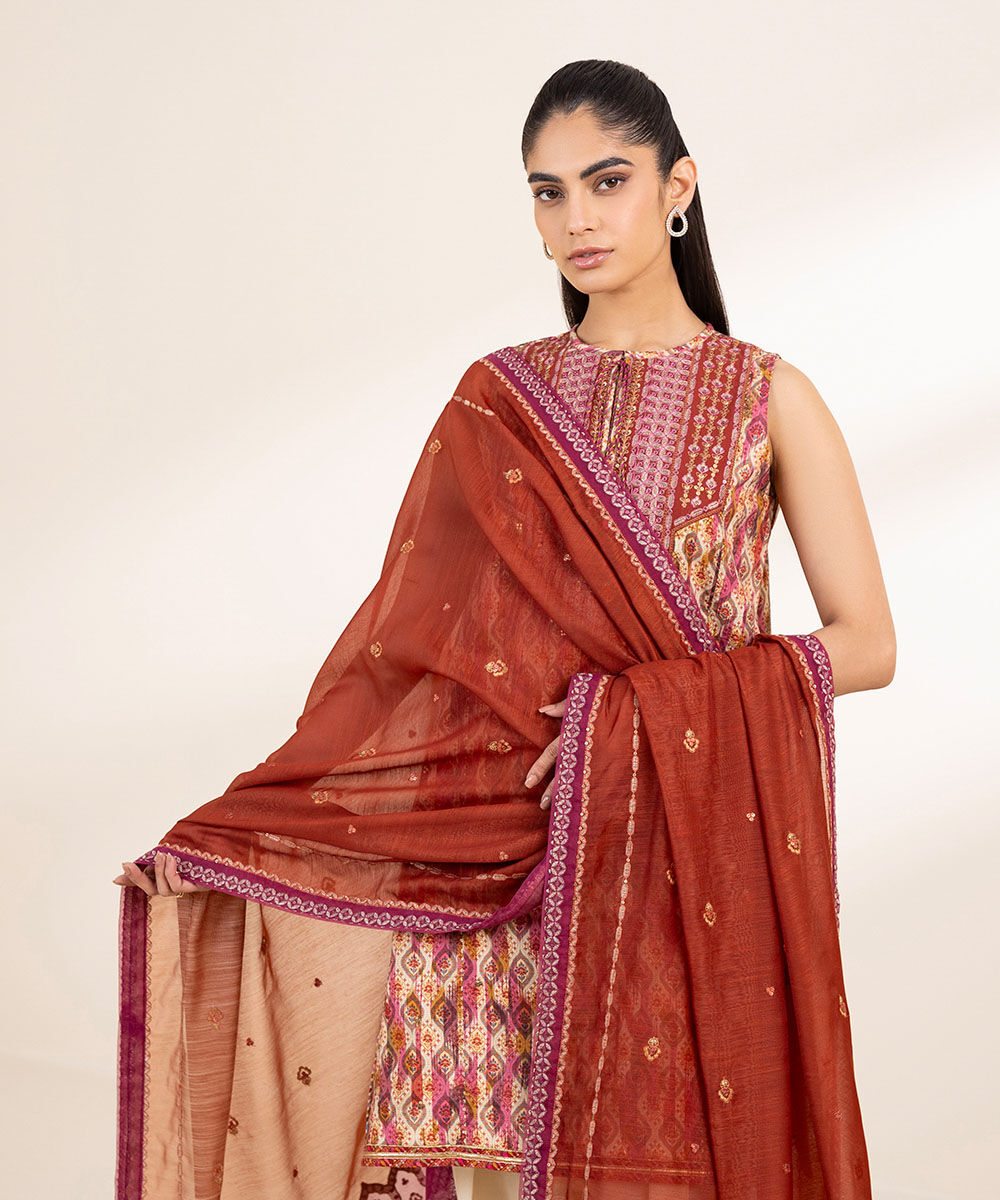 Woman - Red 3 Piece - Embroidered Lawn Suit