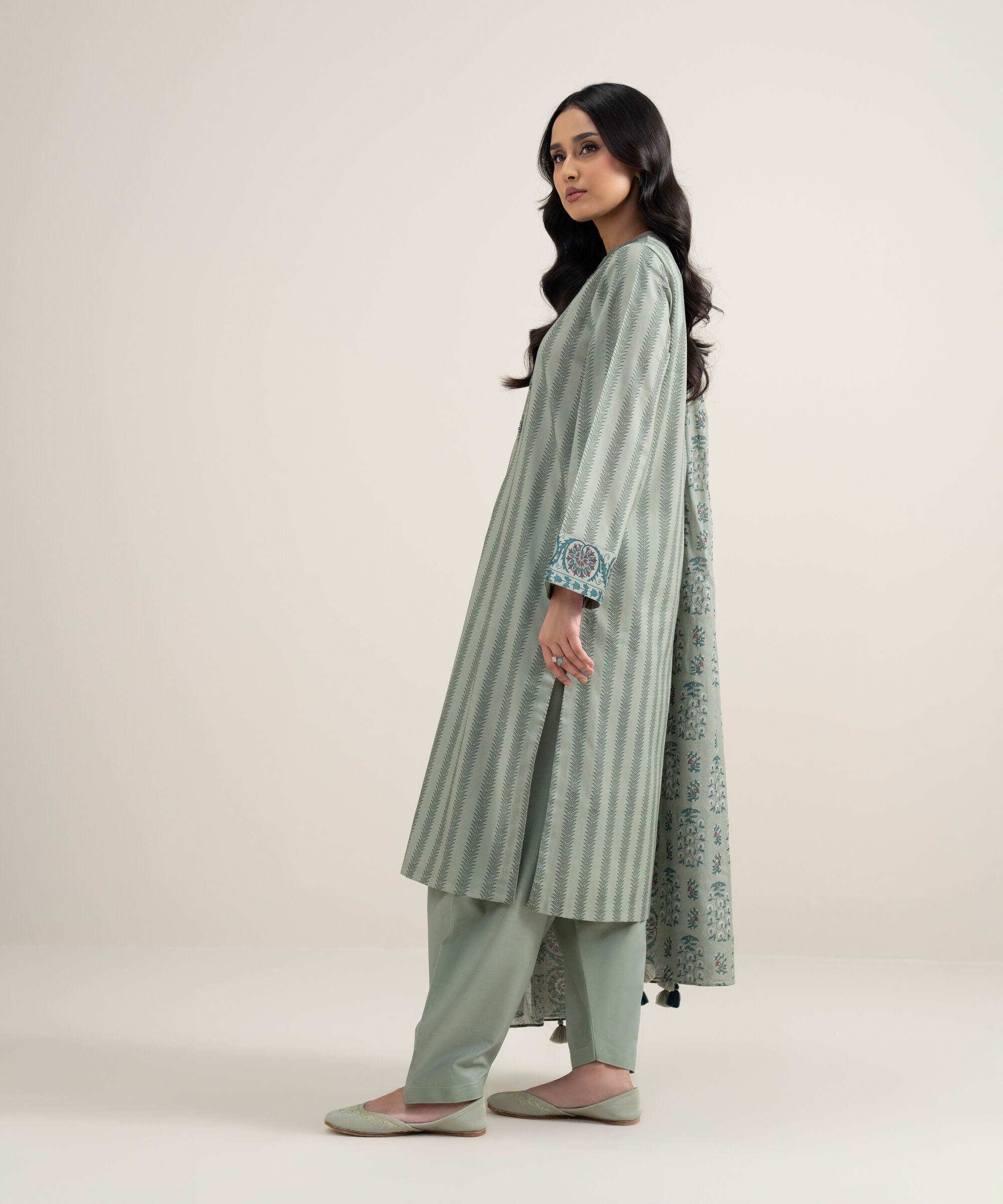 Unstitched 3 PC U2TDDS26V527