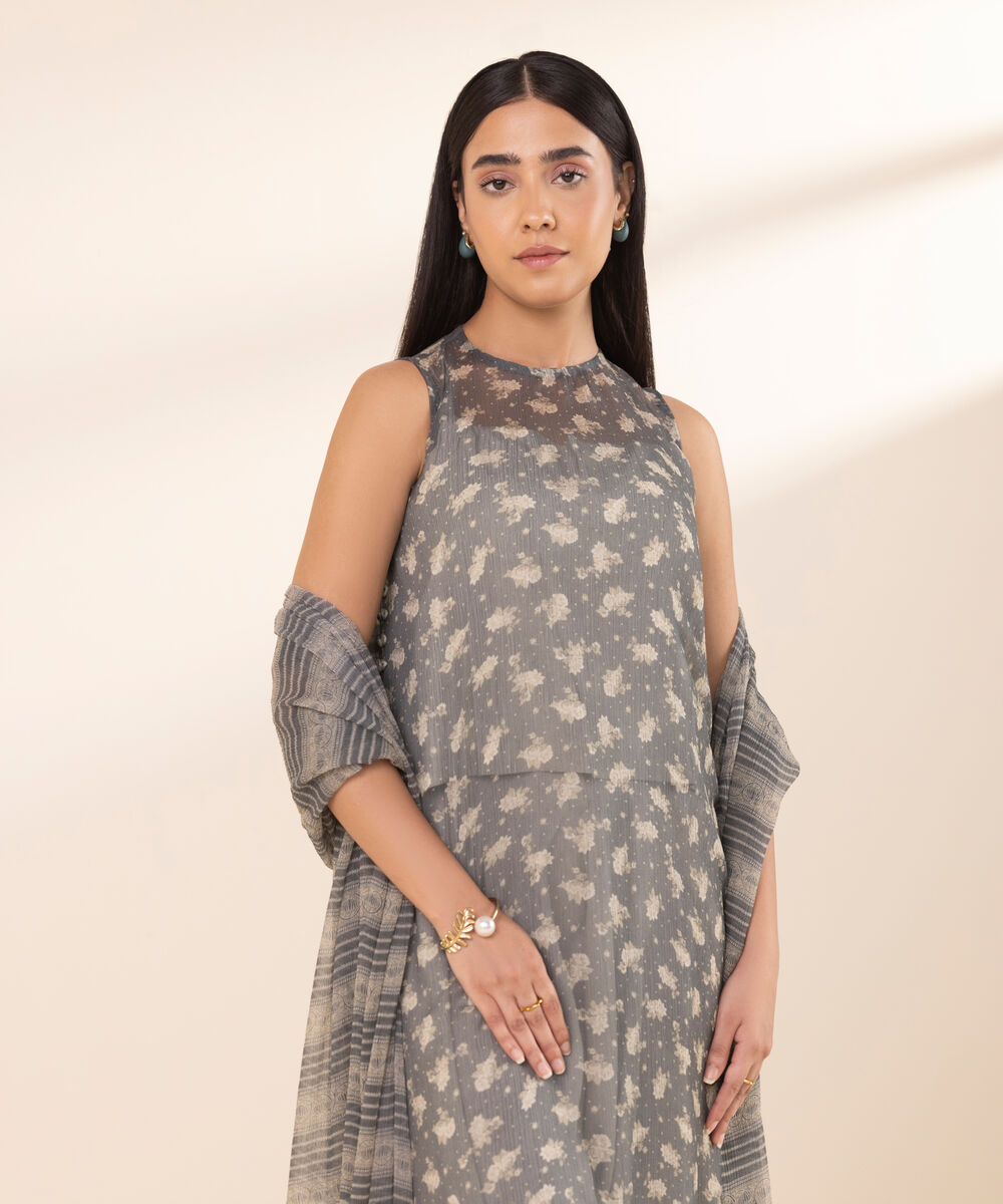 Women's Unstitched Chiffon Printed Grey 3 Piece Suit