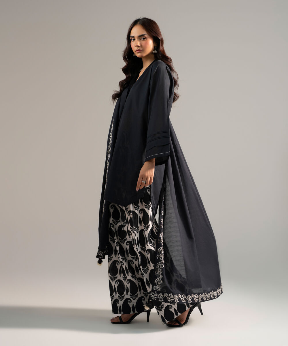 Women's RTW Crosshatch Solid Black 3 Piece Suit