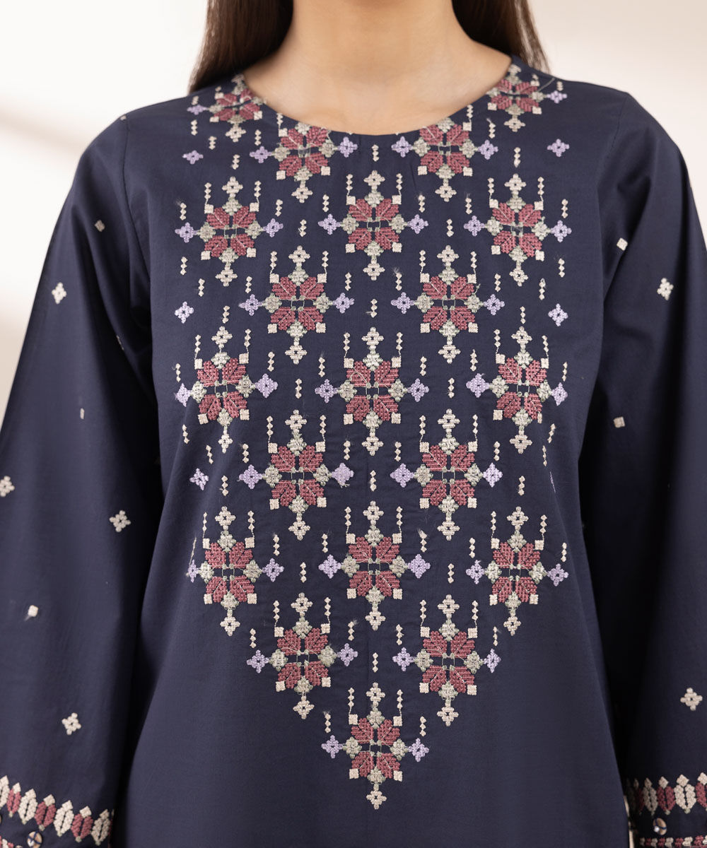 Women's RTW Cross Hatch Blue Embroidered A-Line Shirt
