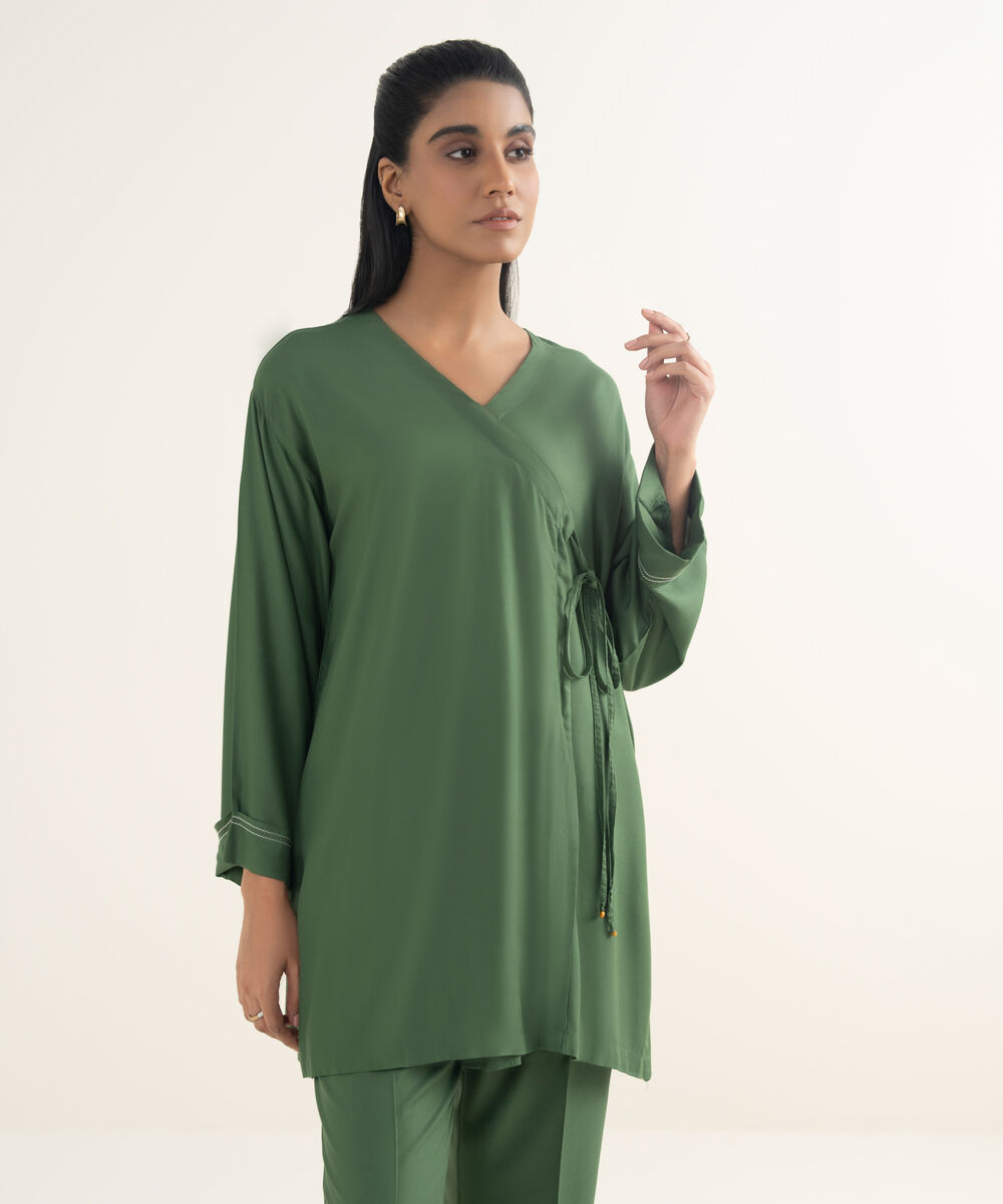 Women's RTW Bedford  Solid Green Drop Shoulder Shirt