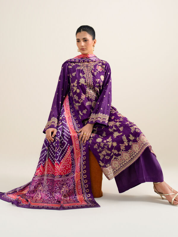 3 Piece - Embroidered Jacquard Suit