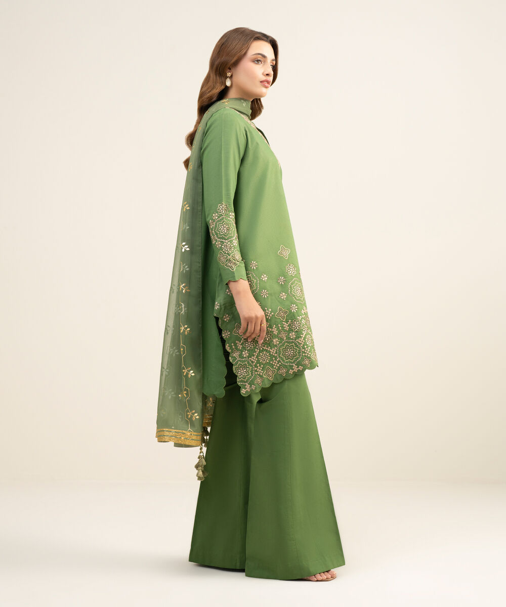 Women's Unstitched Zari Lawn Embroidered Green  3 Piece Suit