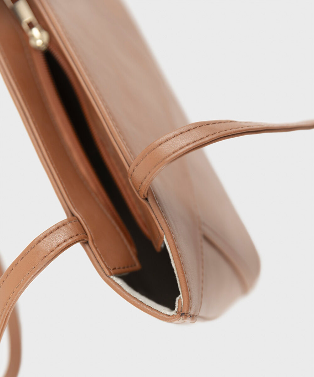 Woman - Brown Tan Shoulder Bag