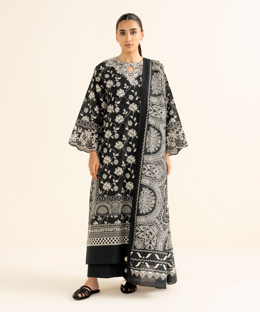 Women's Unstitched Khaddar Embroidered Black 3 Piece Suit