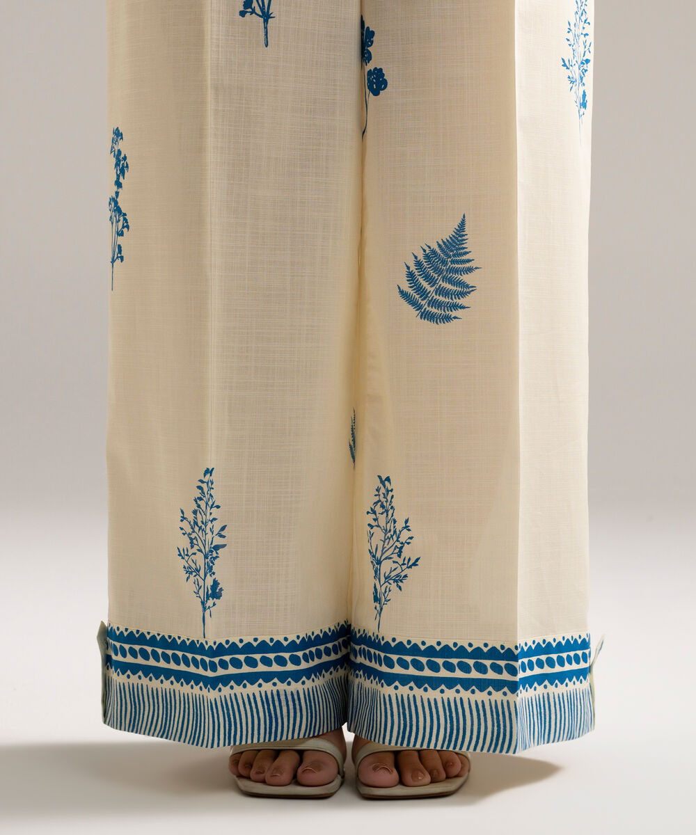 Women's RTW Cross Hatch Printed Off White Culottes