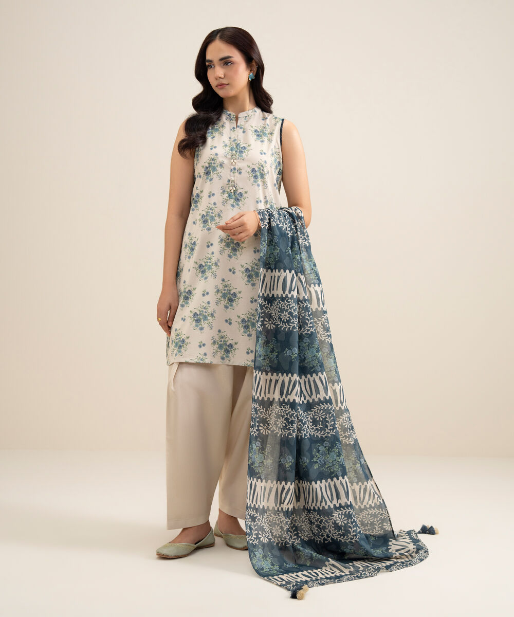 Women's Unstitched Lawn Printed Off White 3 Piece Suit