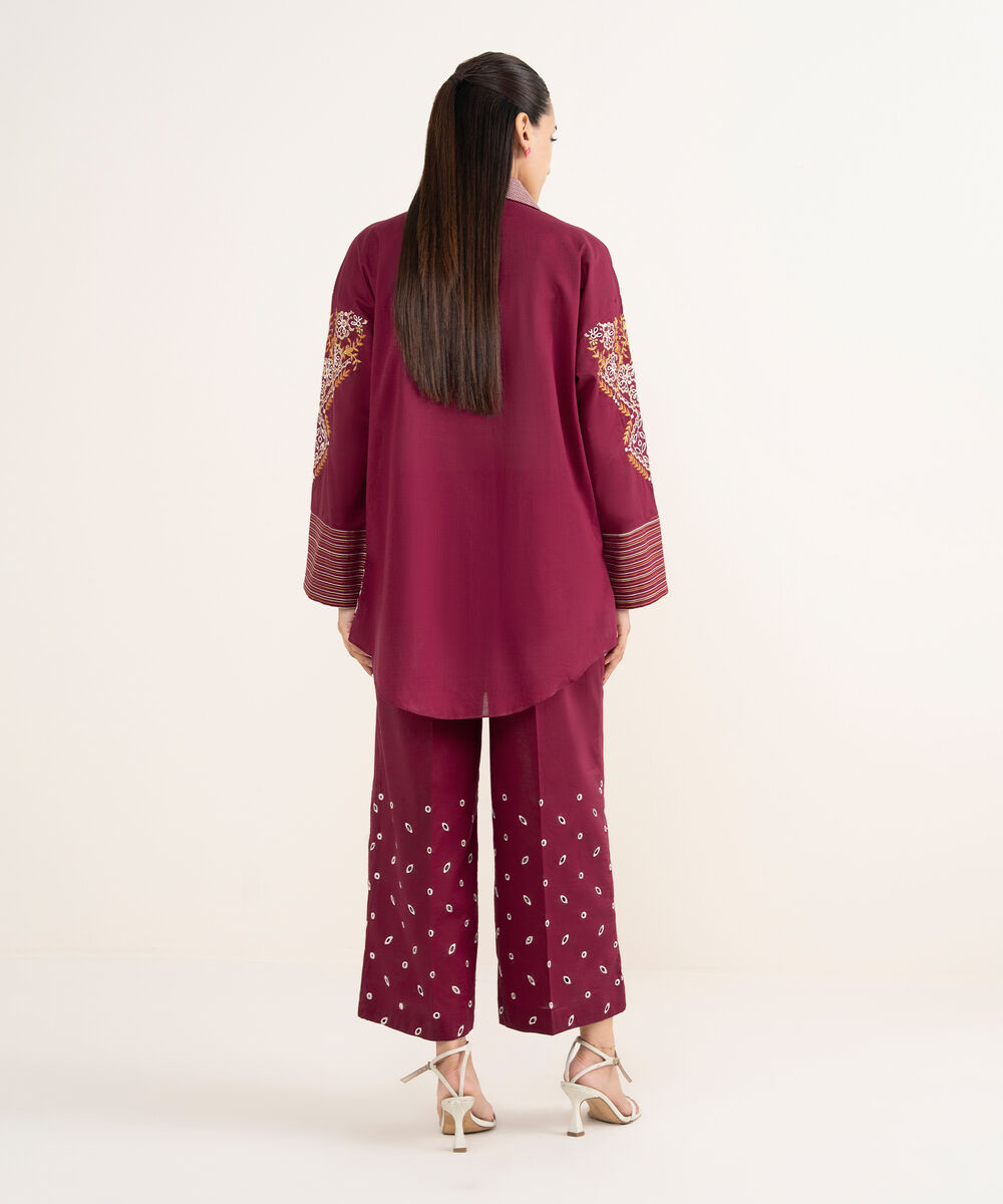 Women's RTW Cross Hatch Maroon Embroidered Boxy Shirt