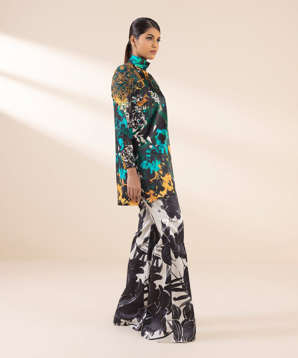 Woman - Multi 2 Piece - Embroidered Satin Suit