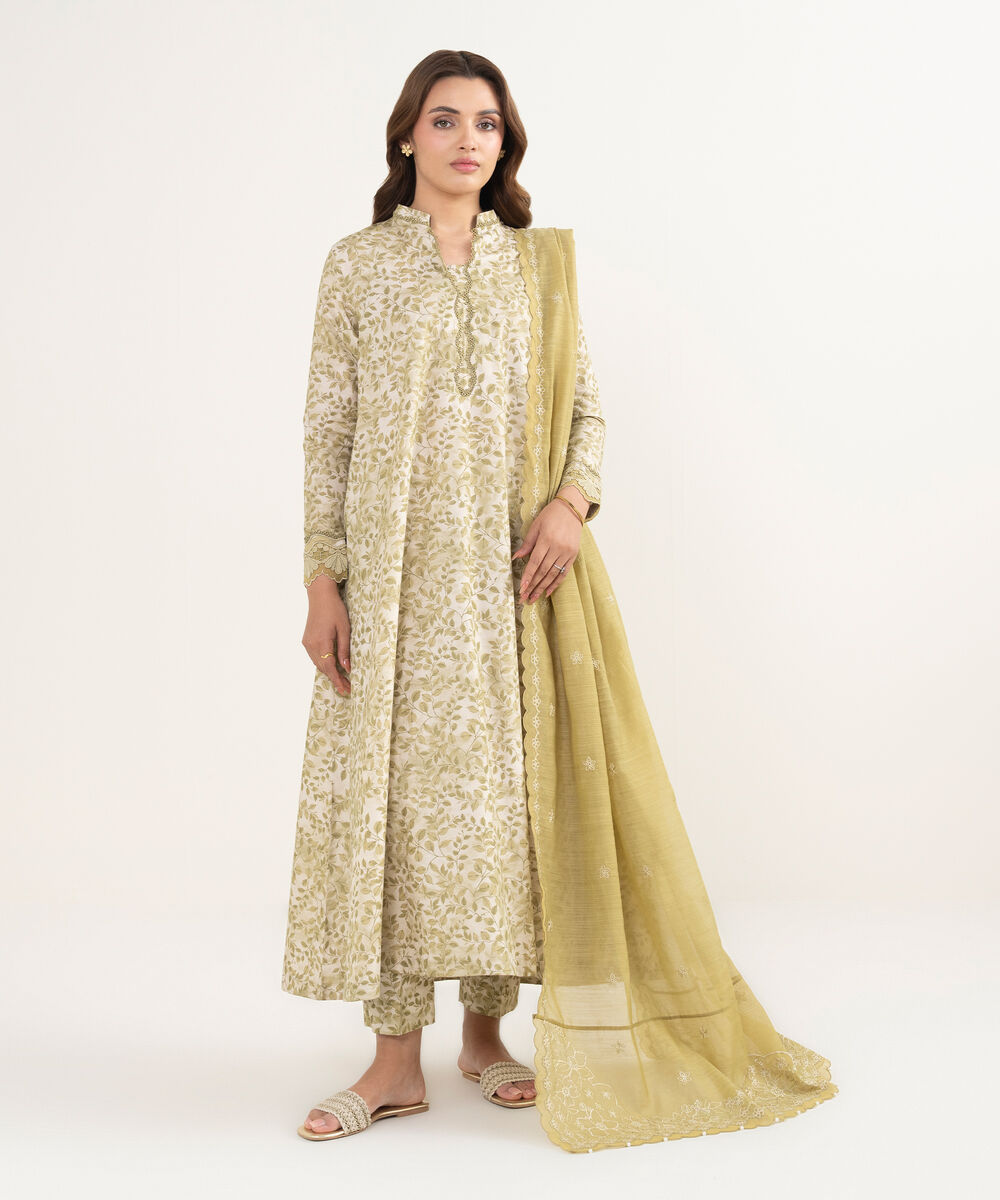 Women's Unstitched Zari Lawn Embroidered Green 3 Piece Suit