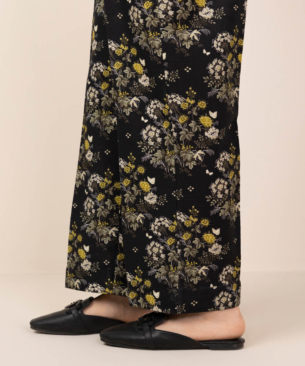 Woman - Black Printed Khaddar Straight Pants