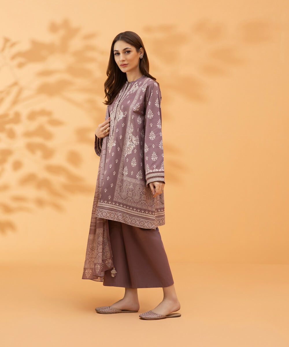 3 Piece - Embroidered Lawn Suit