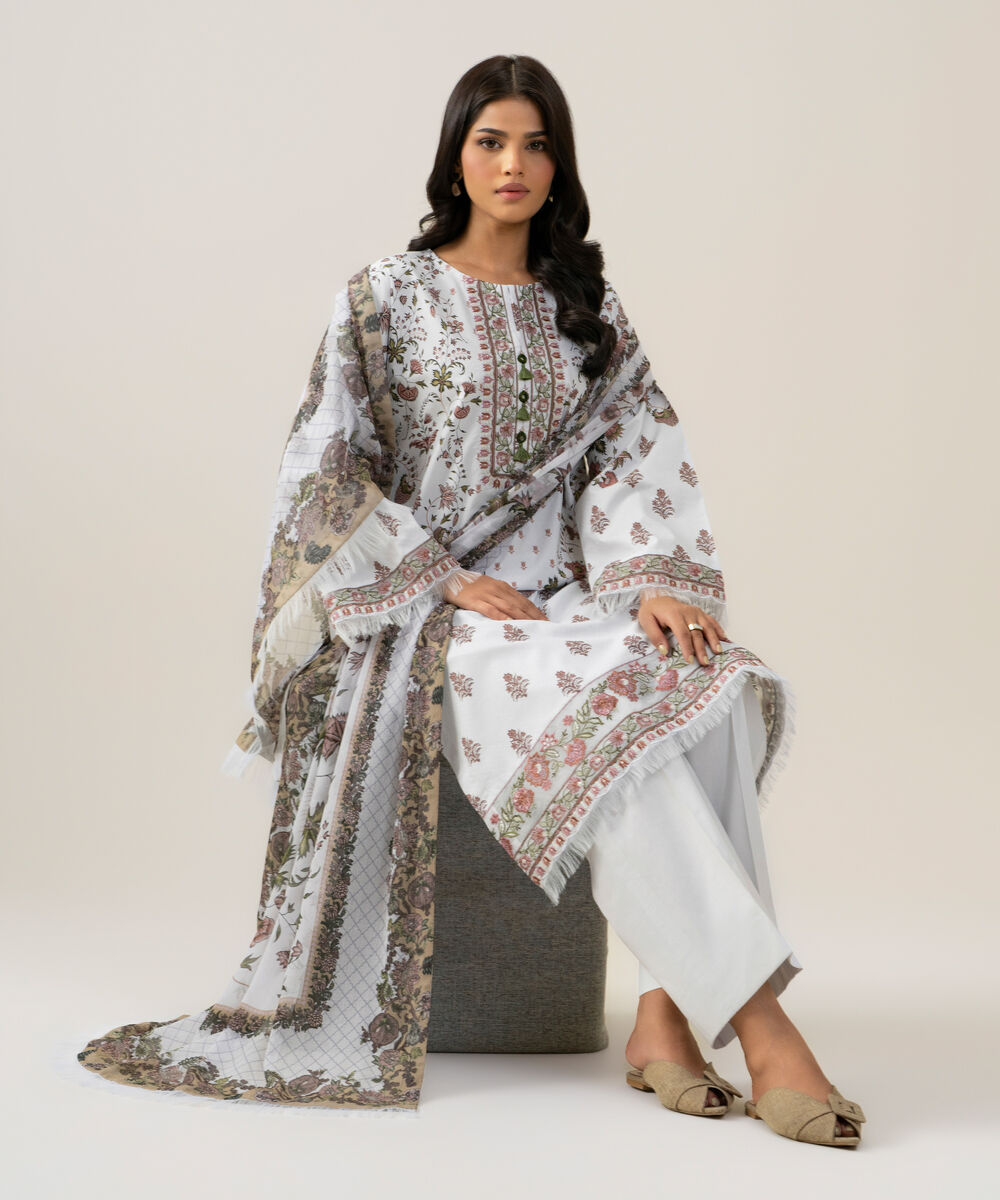 3 Piece - Embroidered Lawn Suit