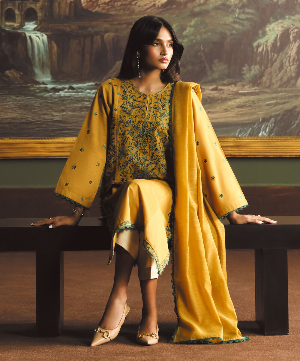 Manaar Solid Yellow Dupatta