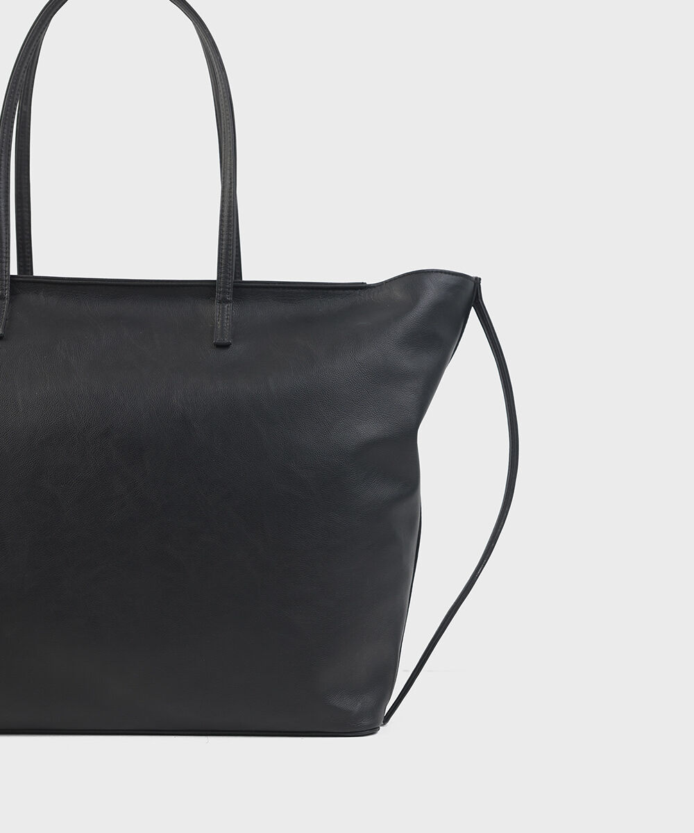 Women's Black Tote