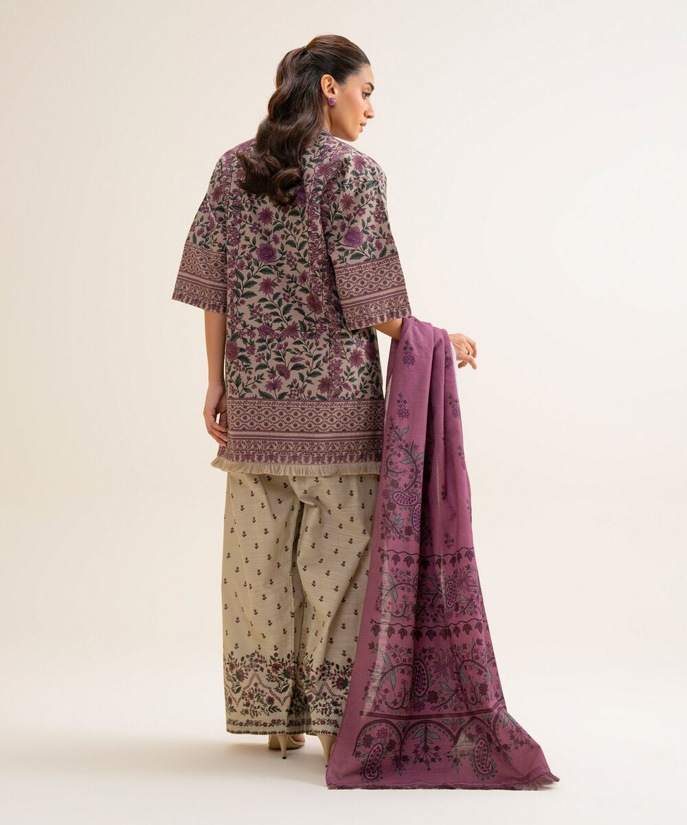 Women's Unstitched Premium Khaddar Printed Tea Pink 3 Piece Suit