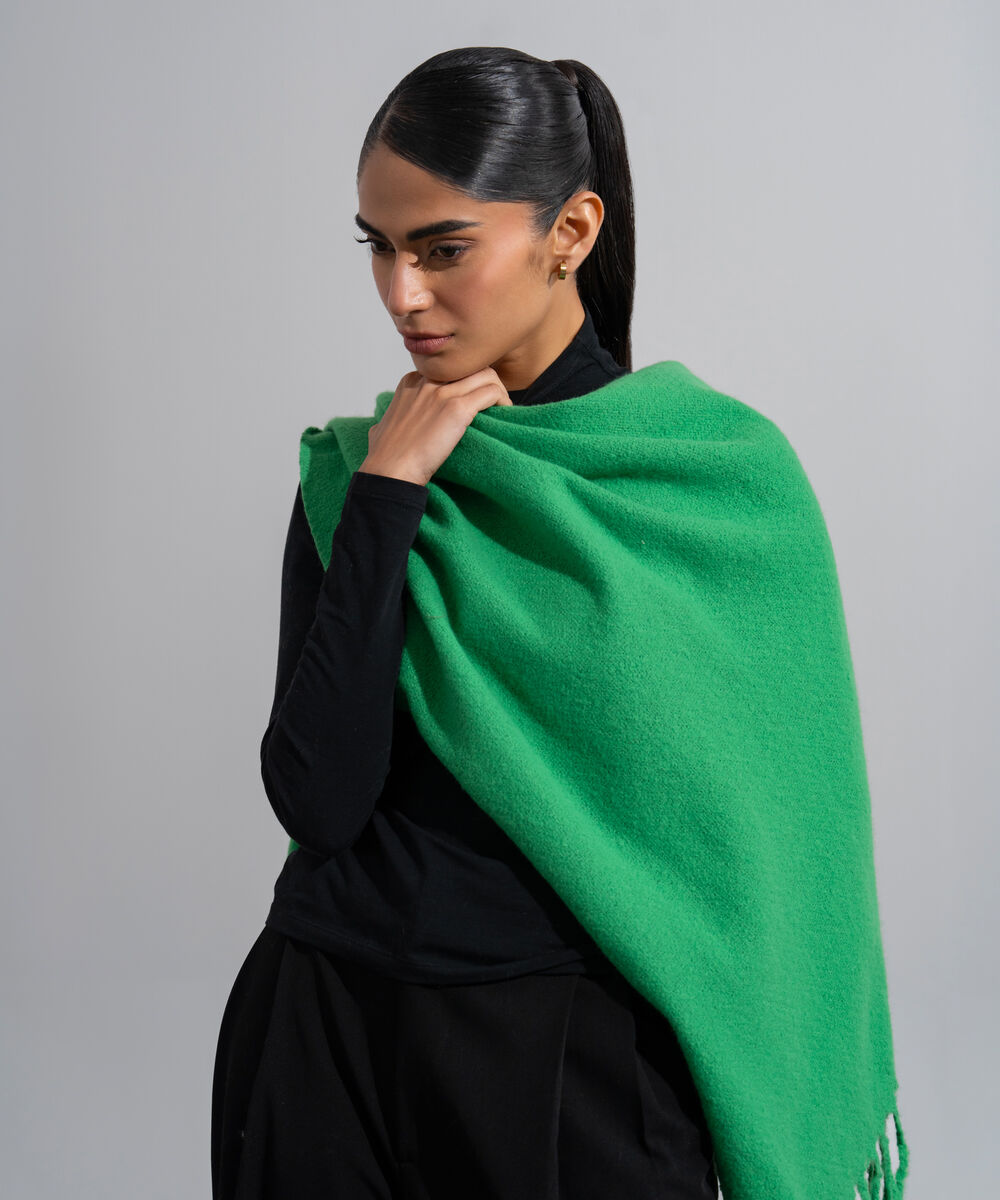 Women's Western Wear Green Polyester Solid Woolen Scarf