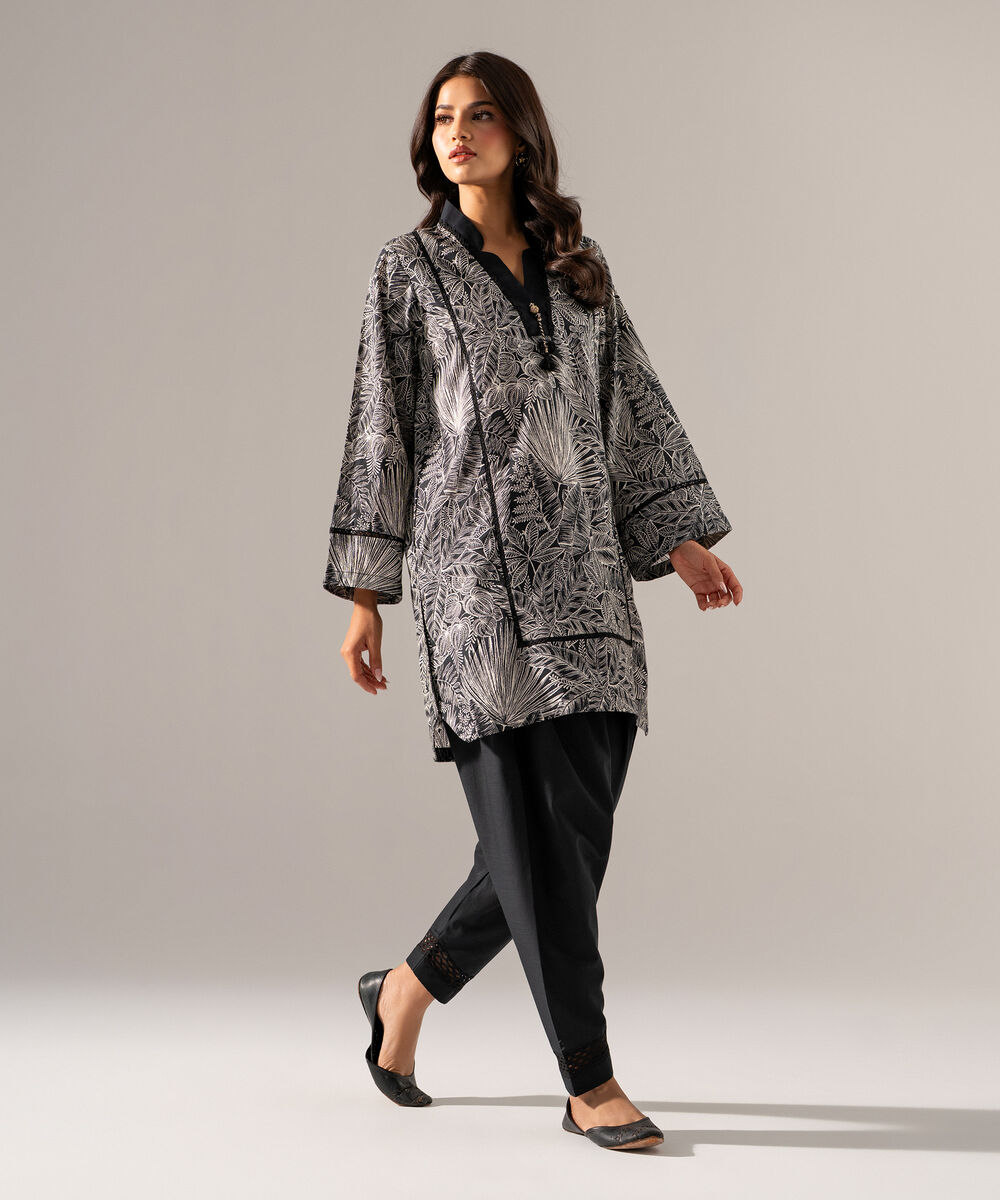 Women's RTW Cross Hatch Printed Black Straight Shirt