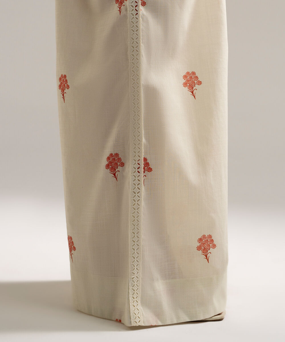 Women's RTW Cross Hatch Printed Off White Flared Pants