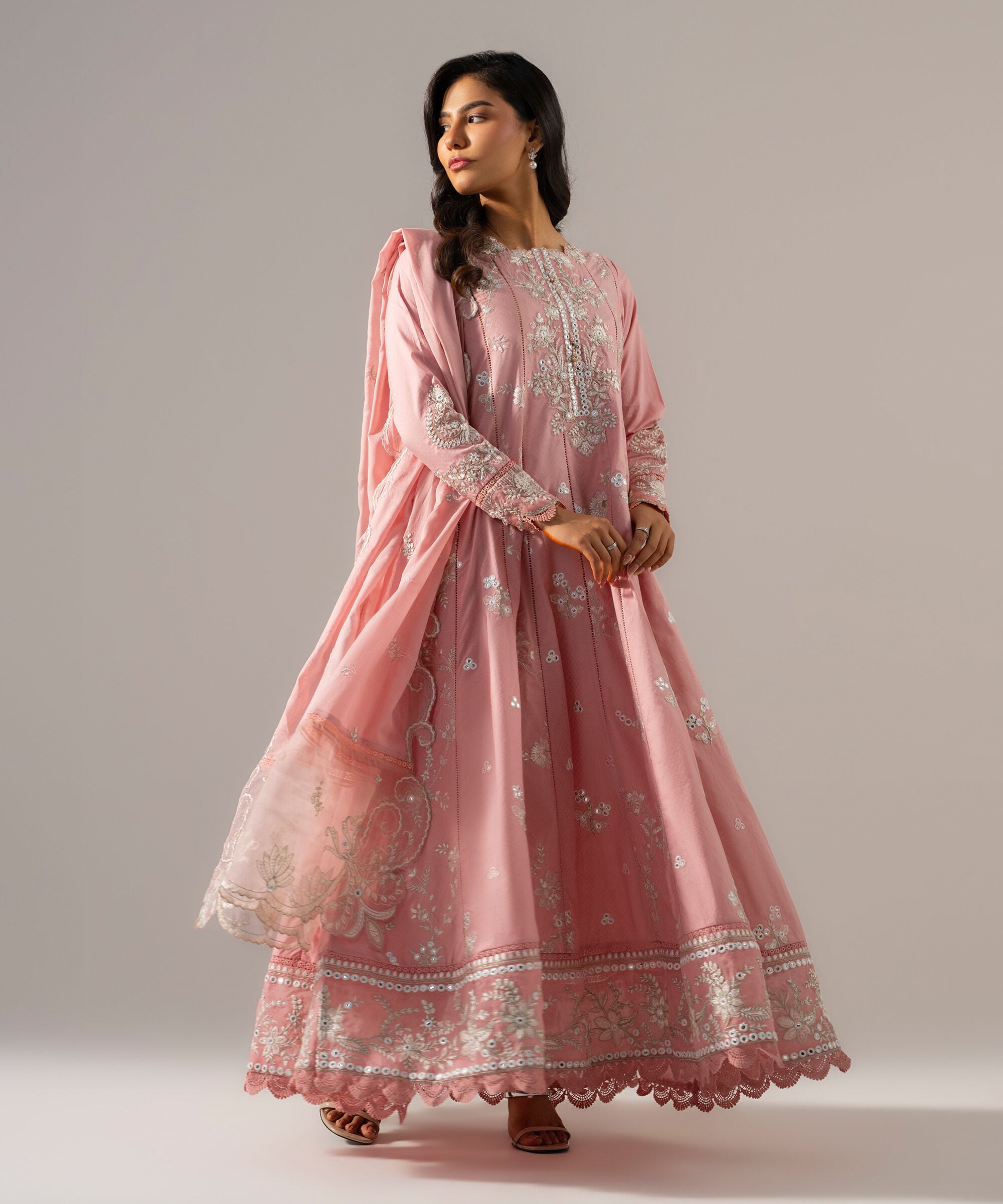 Retail Price: 29,990/-PKR