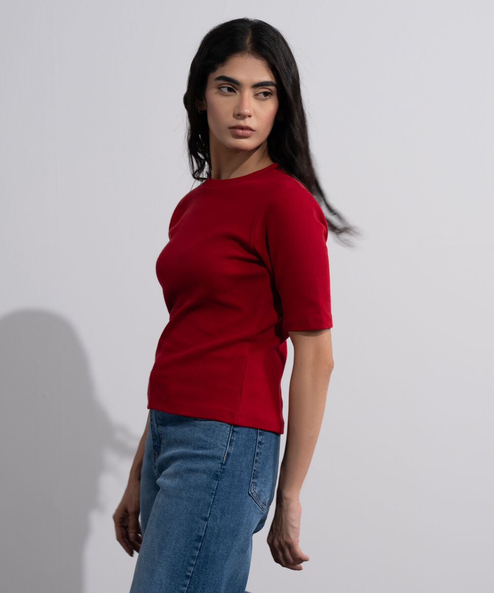 Women's Red T-Shirt With Lettuce Trims