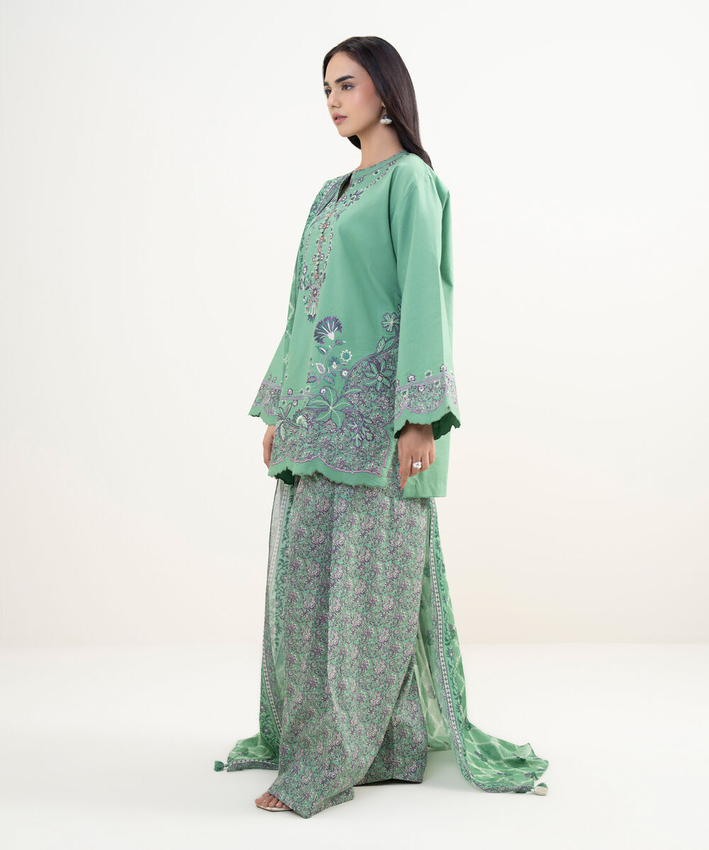 Women's Unstitched Textured Lawn Embroidered Green 3 Piece Suit