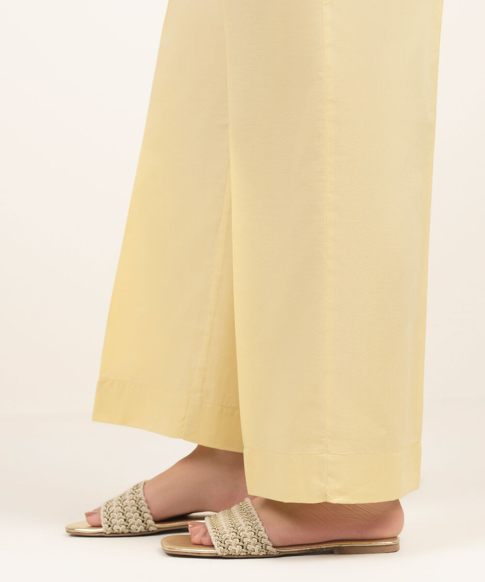 Women's RTW Cambric Solid Pale Yellow Culottes
