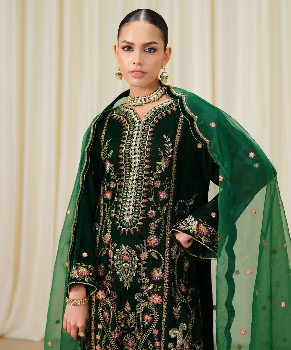 Women's Unstitched Embroidered Velvet Green 3 Piece Suit