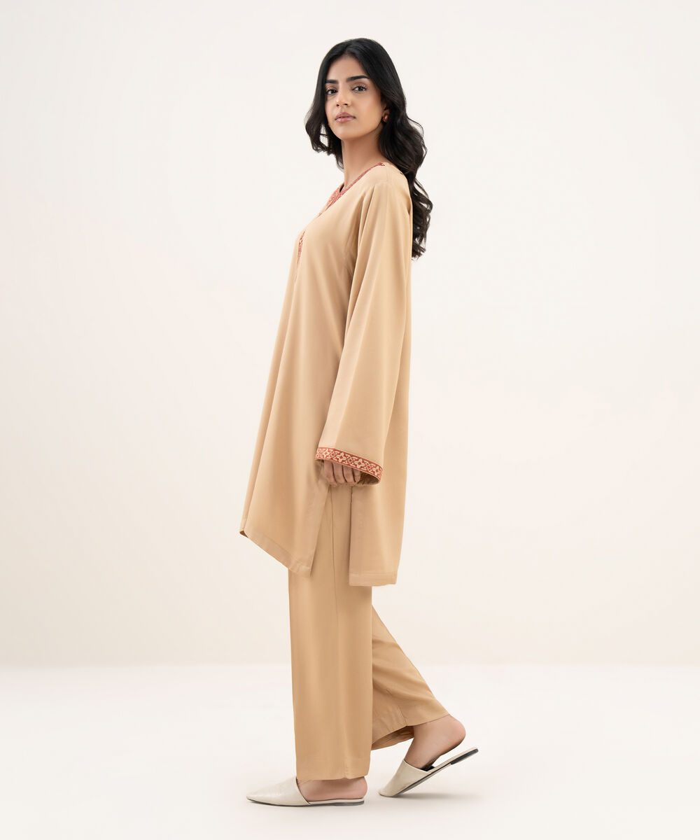 Women's RTW Bedford Embroidered Straight Pink Shirt