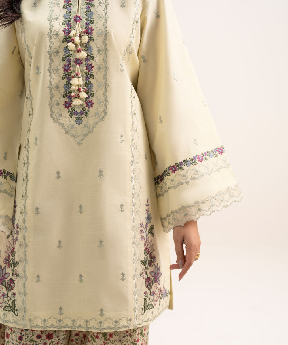 Women's Unstitched Textured Lawn Embroidered Off White 3 Piece Suit