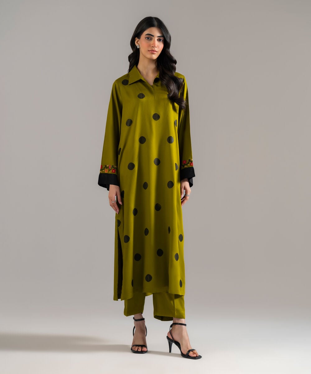 Women's RTW Bedford Solid Embroidered Green A-Line Shirt