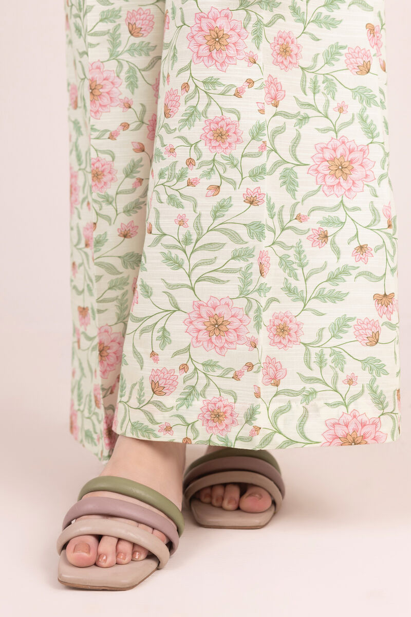 Printed Khaddar Flared Pants